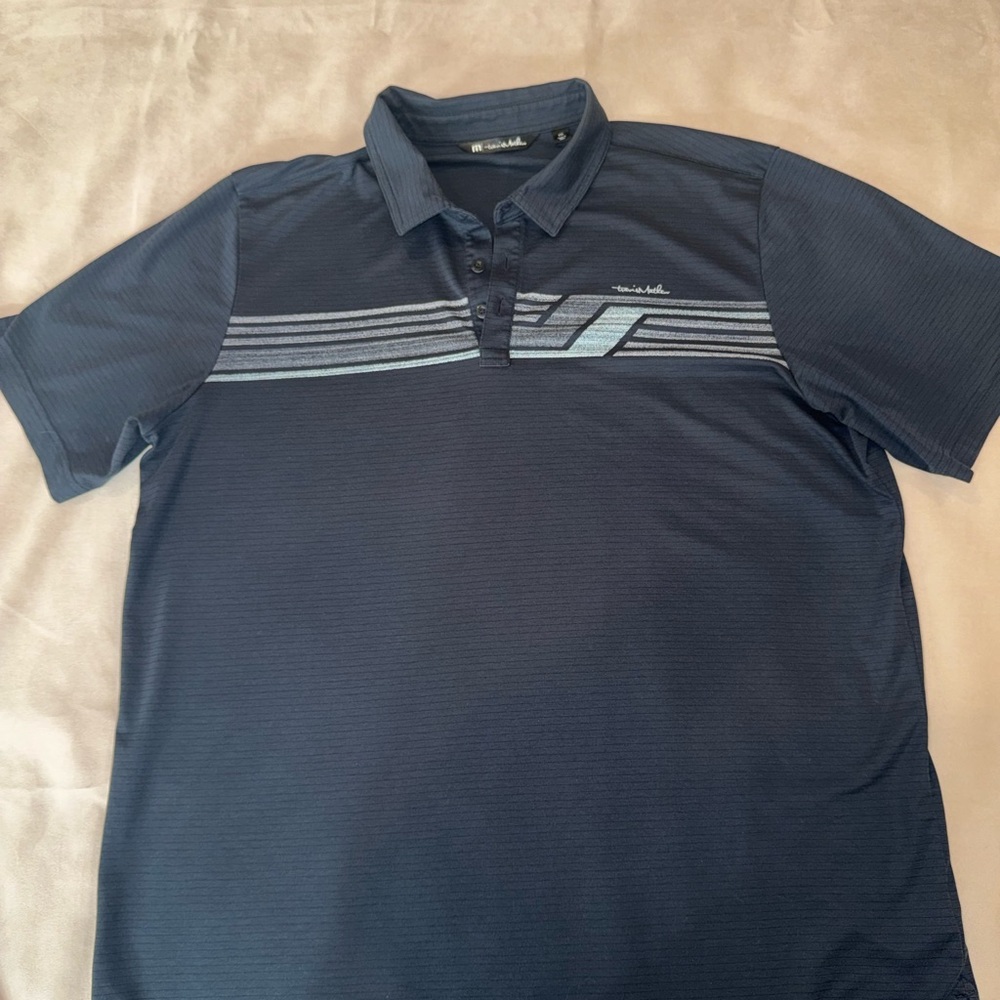 Travis Mathew Men's black Polo Shirt